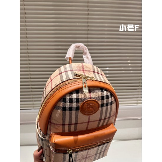 2023.11.17 Large P215 Small P210 New Burberry ❤️ ❤️ Classic Shoulder Recommendation Official Website Synchronizes Men's and Women's Essential Items, Fashionable and Versatile Original Hardware Band Logo, Super Fashionable, Large Capacity Oh~Each Hand Size