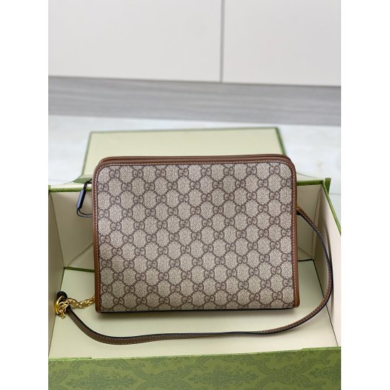 On July 10, 2023, Gucci's latest GG toiletries bag comes with two shoulder straps. Not only is the bag, but it can also be worn on one shoulder, under the armpit, or across the shoulder. The original cowhide size is 26cm ✔️ Exclusive code 8069