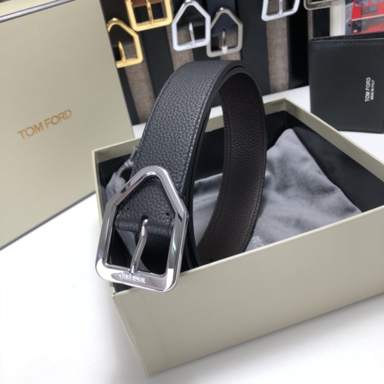 On October 14, 2023, Tom Ford's latest popular online double sided cowhide belt with original box counter synchronized with the 3.5-wide new model has been launched. The original cowhide, paired with steel buckles, is elegant and easy to use. Thank you fo