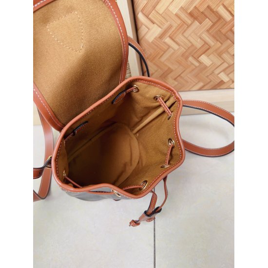 20240315 P730 CELIN New Product | FOLCO TRIOMPHE CANVAS Mini Backpack TRIOMPHE CANVAS Logo Printed Cow Leather Edge, Fabric Lining, Handheld, Handle Length (8cm) 16865 Note: This model cannot fit iPad or other tablets Size: 17 X 20 X 10cm Number: 197662