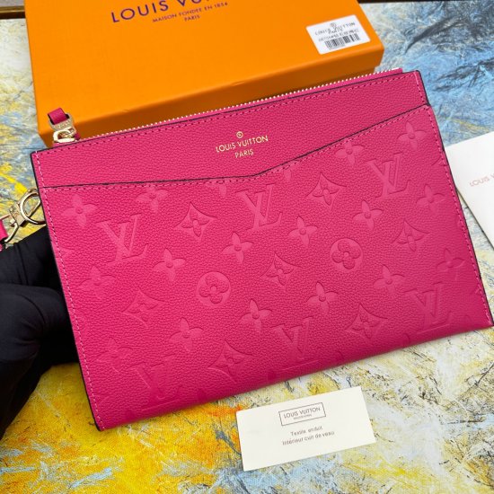 20230908 68706 Mlanie Medium Handheld Bag is made of soft Monogram Imprente leather, with a slight appearance of Monogram embossing on the surface. It is paired with a detachable wristband, V-shaped front pocket, and clip to showcase a fusion of elegance 
