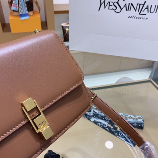2023.10.18 P180 Saint Laurent Tofu Bun ‼ The new Ysl Saint Laurent | YSL mailman bag has long become the favorite of celebrities/internet celebrities. This low-key yet super stylish bag is said to be a must-have for YSL girls. Elegant and noble, it has be