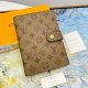 2023.09.27 Model M20004 ❤ This small notebook cover is made of Monogram canvas and can hold three credit cards. It can also be used as a communication book, notebook, or calendar. 14 x 18 cm (length x height) - Epi leather with exquisite LV initials embos