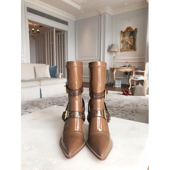 2023.11.19 FENDI FFrame series boots with matching leather outsole ‼️ Flat Heel Smooth Short Boots 370 Flat Heel Smooth Long Boots 410 High Heel Smooth Short Boots 370 High Heel Smooth Long Boots 460ps: requires a belt+30 top quality, the original product