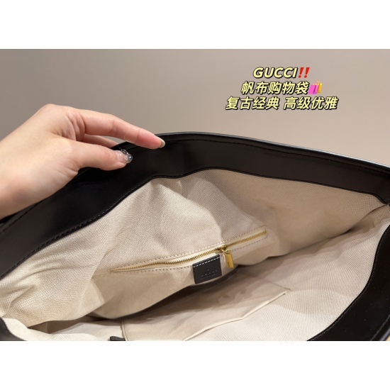2023.10.03 P160 ⚠ Size 34.38 Kuqi GUCCI Canvas Shopping Bag has a huge capacity! The material is also a popular element this year, and the simple design can be paired with any color of clothing style! Excellent key practicality! The entire bag is lightwei