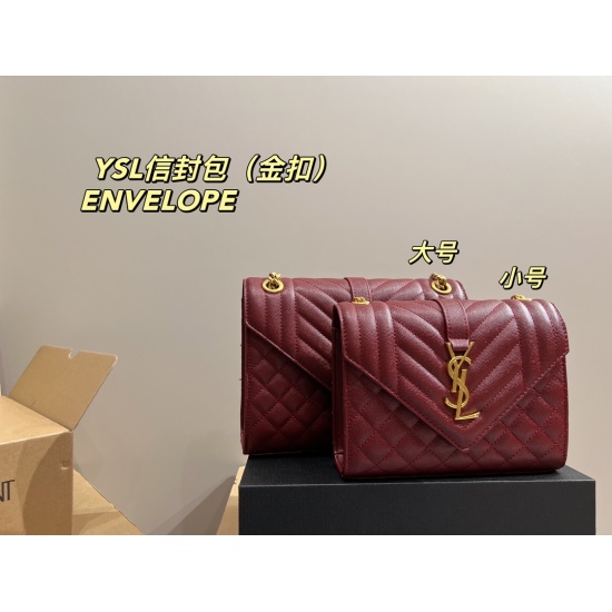 2023.10.18 Large P215 aircraft box ⚠ Size 24.16 small P205 aircraft box ⚠ Size 20.14 Saint Laurent envelope bag ENVELOPE color is really beautiful, suitable for daily appearance when traveling out of the street, attracting beauty enthusiasts to rush towar