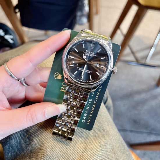 20240408 175 Brand: Rolex, the new model is booming. The fashionable and advanced quartz watch features an original neckline quartz movement, a simple and classic design, and a mineral ultra strong high-definition glass mirror. 316L precision steel strap,
