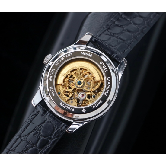 Special offer for 20240408: 300 belts and 320 steel belts. In traditional Chinese culture, the dragon represents nobility and luxury. Patek Philippe has for the first time combined the dragon with a watch to launch the Dragon Totem series. With a fully au