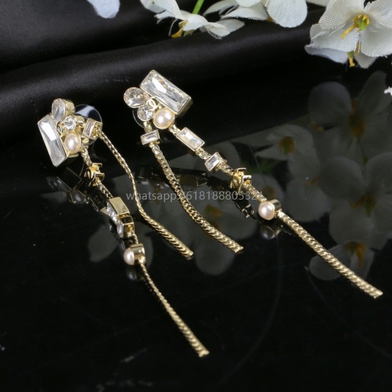 2023.07.23 Xiaoxiang New Earrings ✨ Every detail is meticulously crafted, and this design is very beautiful. This is truly super beautiful, super immortal, and exquisite. It's a must-have for little sisters
