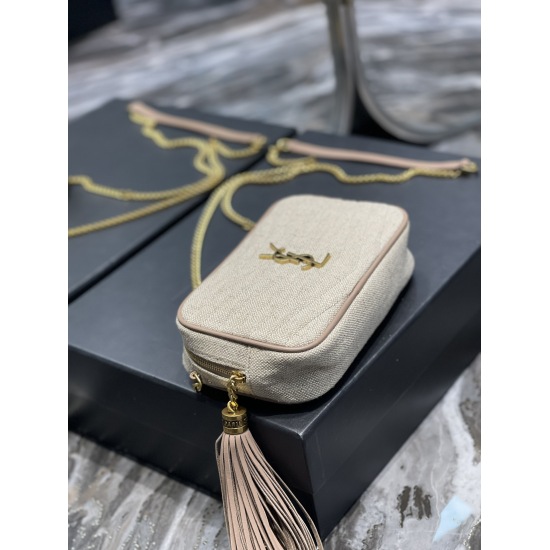 20231128 Batch: 580 ꫛꫀꪝ_ Apricot colored cotton and linen camera bag, customized cotton and linen material paired with imported Italian calf leather! Very exquisite! Paired with fashionable tassel pendants! Full leather inside and outside, with card slots
