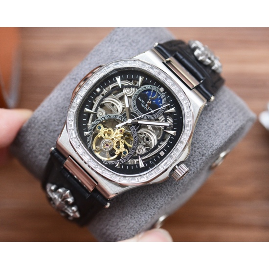 20240408 670 Gold and White Same Price Men's Favorite Hollow out Watch ⌚ 【 Latest 】: Patek Philippe's Best Design Exclusive First Release 【 Type 】: Boutique Men's Watch 【 Strap 】: Crosin True Cowhide Watch Strap 【 Movement 】: High end Fully Automatic Mech