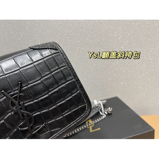 2023.10.18 P225 box matching ⚠️ Size 18.13 Saint Laurent flip crossbody bag, exquisite style, classic and charming, suitable for vacation, street commuting, travel, and high-end appearance, must-have beauty