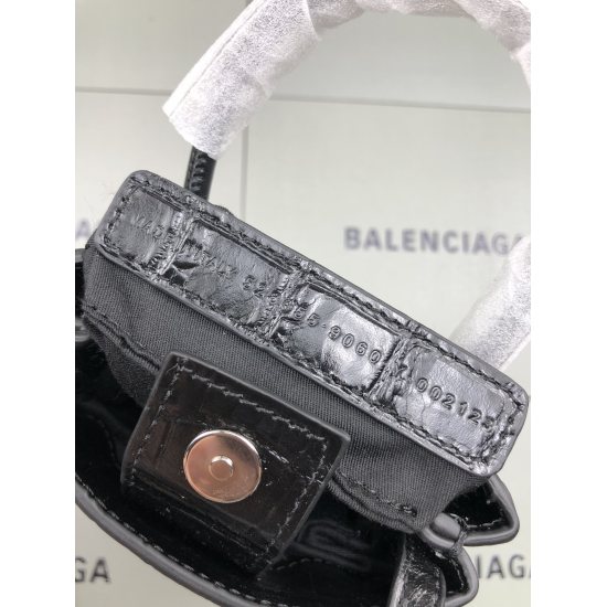Batch 650 Balenciaga from Balenciaga in 20240324. Italian imported explosive pattern top layer cowhide tassel style small black nail (large bottom length 38cm * 24cm * 12cm) (medium bottom length 30cm * 19cm * 11cm/) (mini bottom length 23cm * 15cm * 61cm