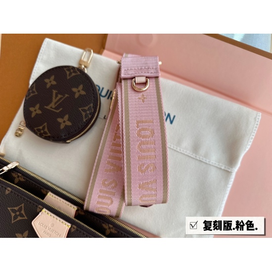 2023.10.1 (top-level original order) 225 with folding box size: 24.013.04.5/19.511.04.0/9.52.0. All steel hardware with packaging, L family mahjong bag, three piece set. Please refer to the actual photos for more details. I won't introduce much more ‼ Sea