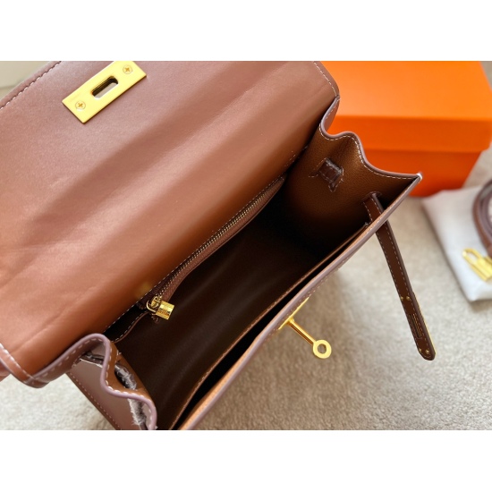 2023.10.29 240 box size: 27 * 21cmH Hermes Kelly is really beautiful for both wife and wife ⚠️ Canvas and cowhide bags are particularly textured