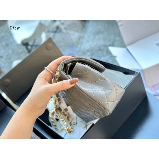 On October 13, 2023, 245 comes with a folding box and an airplane box size: 23cm Chanel. We have been working very hard to create a comfortable sheepskin pattern fabric for other goods on the market! No matter who you are, hold it steady ✔ : ✔ :,