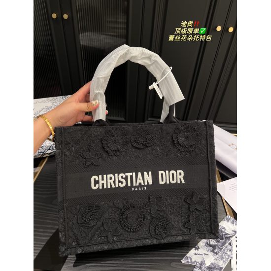 2023.10.07 Large P325 box ⚠️ Size 42.34 medium P315 with box ⚠️ Size 36.28 Dior embroidered shopping bag ⚠️ Top Original Super Classic Series cool and cute Perfect Beauty Fashion Versatile Cute and Charming Girl Is You