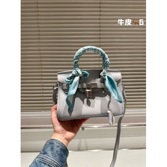 On October 29, 2023, top-level original order P280, top-level goods are not real estate goods ✔️ Hermes/Hermes Platinum Bag High end Quality Counter The latest imported lychee patterned star with the same original quality. Hermes is a must-have item for e