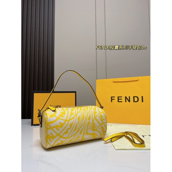 2023.10.26 P145 (with box) size: 2513FENDI Fendi Capsule Series Handbag with Long Shoulder Strap for Crossbody Capsule Series The color is really beautiful