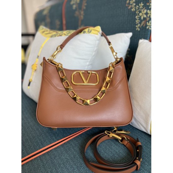 20240316 Original 1020 Special Grade 1140 Garavani Study Sign HOBO Bag, Decorated with Metal VLogo Signature and Iconic One Study Chain Shoulder Strap, Comes with Adjustable Leather Shoulder Strap for Crossbody - Retro Brass Aging Effect Treatment Accesso