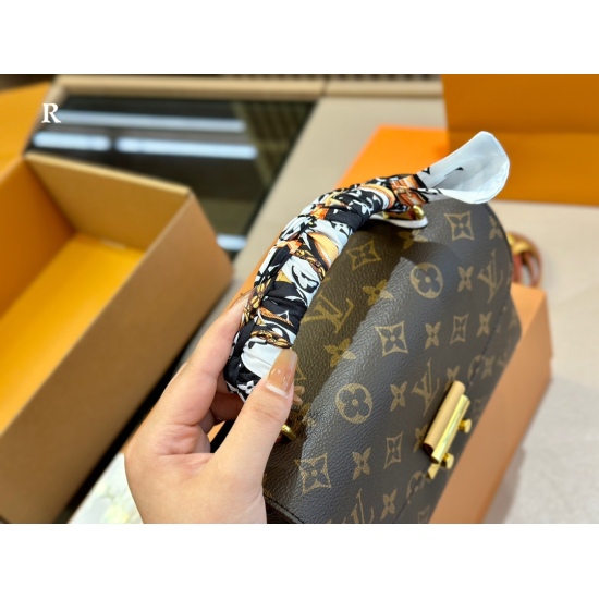 2023.10.1 210 comes with a folding box airplane box size: 22.16cmLv Princess bag... cross body: portable... new product! Search Lv Princess Bag