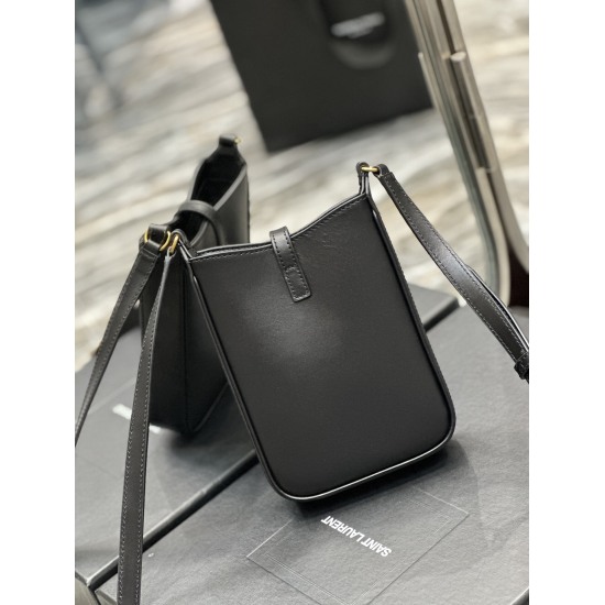 20231128 Batch: 550 [Black] New Member of LE 5A7 Series_ Mobile phone bag wall crack recommendation: This mini phone bag is perfect for showcasing countless fashionable and sophisticated designs. It is delicate, compact, and easy to create a concave shape