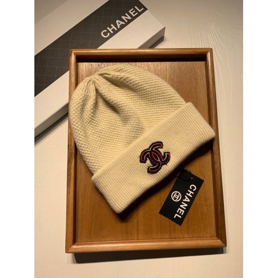 2023.10.02 65. C family. [Wool single hat] Customer supplied small wool! Precious and precious soul hat! Customer supplied colored yarn. Each color is very beautiful! Classic! Soft and greasy feel. 70% wool ➕ 30% rabbit hair. A lamb that has been combed c