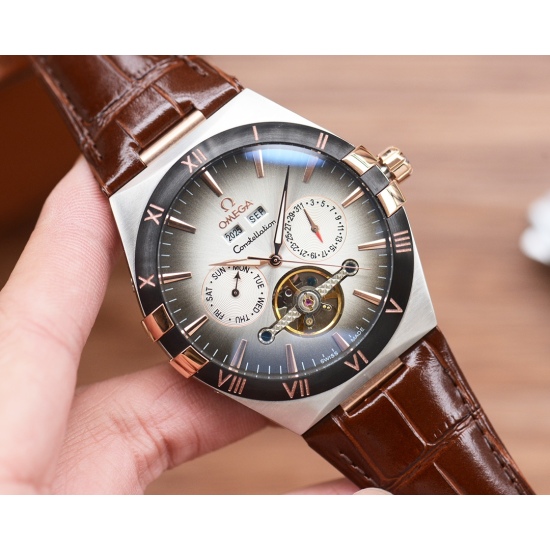 20240408 White 570, Gold 590 Men's Favorite Multi functional Watch ⌚ 【 Latest 】: Omega's Best Design Exclusive First Release 【 Type 】: Boutique Men's Watch 【 Strap 】: Real Cowhide Watch Strap 【 Movement 】: High end Fully Automatic Mechanical Movement 【 Mi