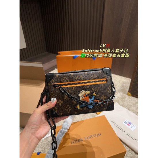 2023.10.1 P235 folding box ⚠️ Size 20.12LV Softtrunk Scarecrow Box Bag ✅ The top-level original single ceiling series was stunned by its appearance to the point where it was simple, atmospheric, and fashionable