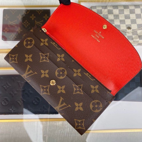20230908 Louis Vuitton] Top of the line exclusive background M60696 Size: 19.5x 10.0x 1.5 cm Functional and beautifully designed Emilie wallet made of soft Monogram canvas, lined with brightly colored lining, exudes an extremely elegant temperament. The m