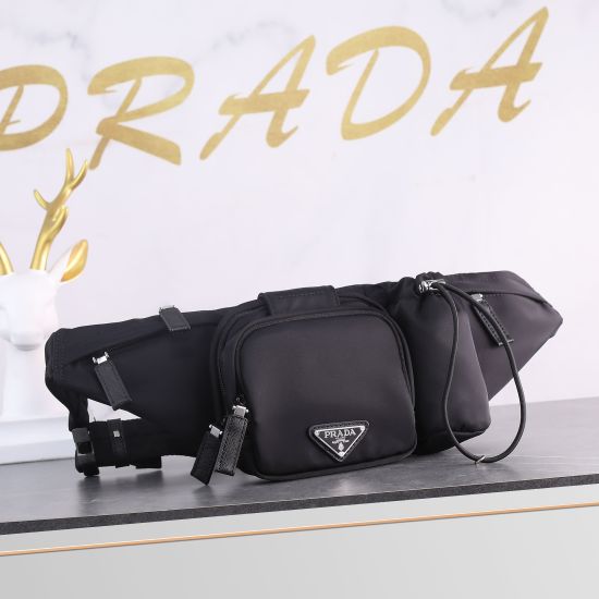 On March 12, 2024, 460 PRADA=P Family Classic Fashion Waistpack, loved by young people, meets the needs of mobile phones, wallets, and essential cigarettes as backup items. The handmade craftsmanship is meticulous, and the lightweight and original waterpr