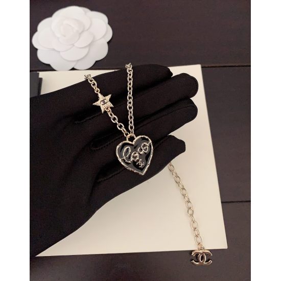20240413 P70ch * nel Latest Black Love Coco Necklace] Consistently made of ZP brass material