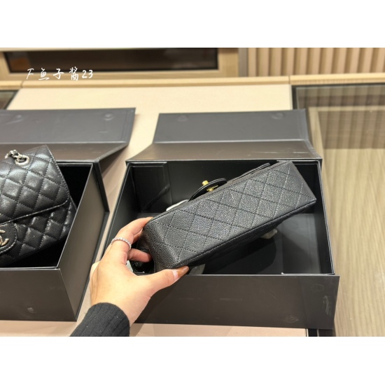 On October 13, 2023, 235 comes with a folding box and airplane box size: 23cm Chanel. We have been working hard to make caviar fabric that is very comfortable for other goods on the market! No matter who you are, hold it steady ✔ : ✔ :,