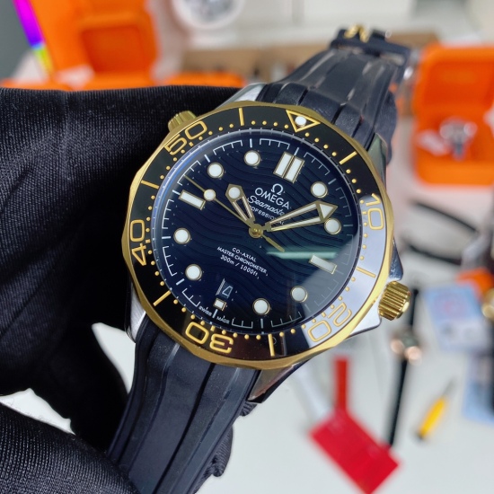 20240408 Tape 560, Meijin 580, Steel Strip ➕ 40. The official version of the Omega Haima 300 meter diving watch is highly recommended for 2024. The exclusive quality of the Omega Haima 300 meter diving watch is exclusive to the entire network. The movemen