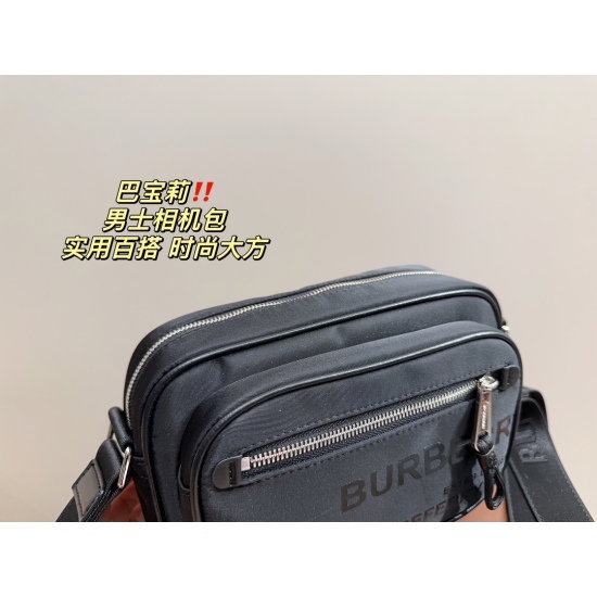 2023.11.17 P180 folding box ⚠️ The size 22.14 Burberry men's camera bag is versatile and without friends, it is cool, fashionable, and highly organized. The material is very light and can be worn, and the upper body is also handsome