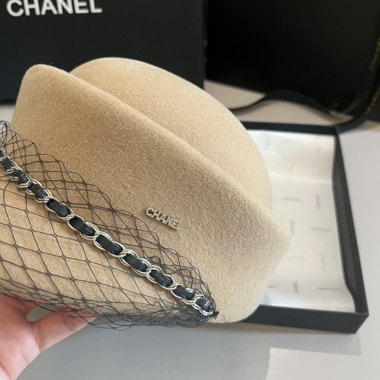 2023.10.2 105Chanel Duck Tongue Military Hat, 100% wool fabric, head circumference 57cm, black and white, high-end customization