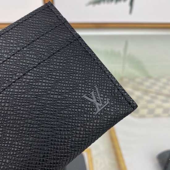 20230908 Louis Vuitton] Top of the line original exclusive background M32730 Cross pattern size: 11.0x 7.0x 1.5 cm This card holder is made of brand new Monogram Eclipse coated canvas material, with a beautiful and fashionable style, small size, and easy 