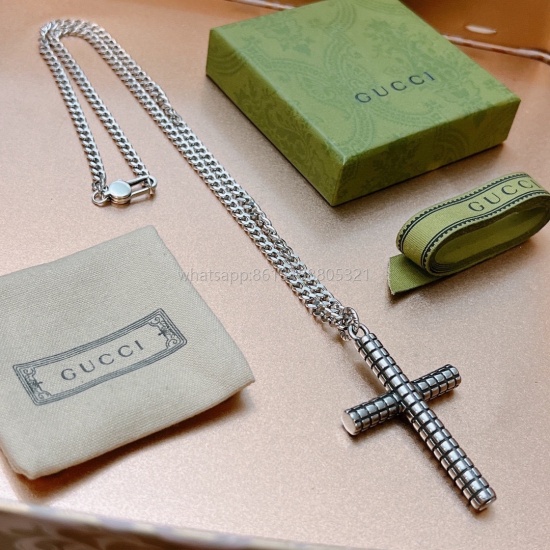 2023.07.23 5 Gucci necklace is the first choice for dithering tape goods 2023 The latest model of Gucci necklace has a higher chain grade, star, the same Anger Forest series, double G Gucci necklace, chain length cm, adjustable length details, old version