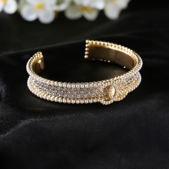 2023.07.23 Xiaoxiang Chanel New Pearl Bracelet ✨ Every detail is meticulously crafted, and this design is very beautiful. This is truly super beautiful, super immortal, and exquisite. It's a must-have for little sisters