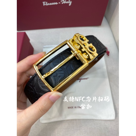 On October 14, 2023, the NFC-F3.5cm high-end customized men's belt is made of double-sided imported cowhide. You can choose to match it with genuine materials, which is very textured, fashionable, classic, and stylish. You can cut it yourself!