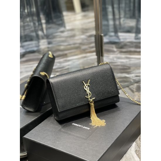 20231128 Batch: 610 [Eternal Classic] KATE 24cm Black Caviar Fringe Style_ Absolutely the timeless classic of Yang Shulin_ Never go out of style_ Required deposit! A must-have item for everyone! Whether it was ten years ago or ten years later! KATE is rig
