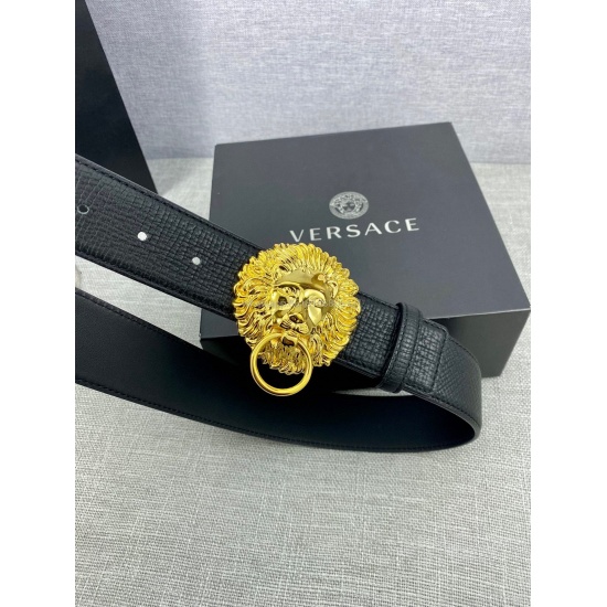 2023.08.07 Width 3.8cm VERSAC (Versace) Italian designer Gianni Versace launched his series of the same name in 1978, injecting a confident and powerful fashion attitude into his Mediterranean style men's clothing design. Now, under the creative leadershi