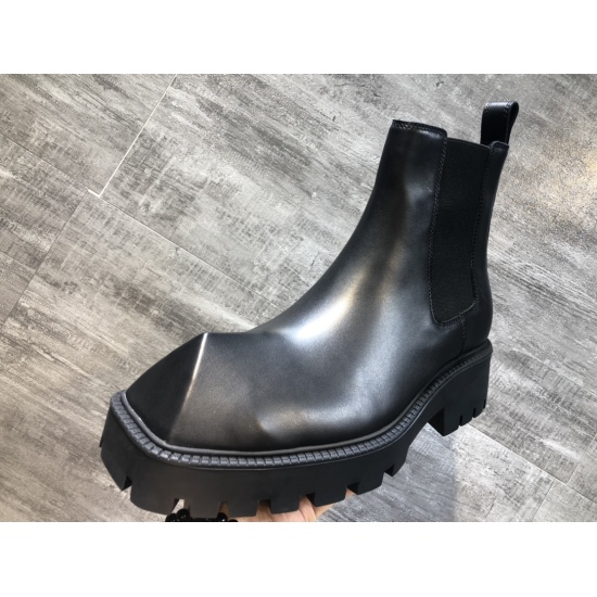 20240410 Top Edition 2021 Balenciaga Triple-s Balenciaga - The hottest fashion shoes in the world, sold out rhinoceros shoes on Chelsea Boots official website. The original exclusive 1:1 mold is used, and the heavy craftsmanship upper is made of imported 