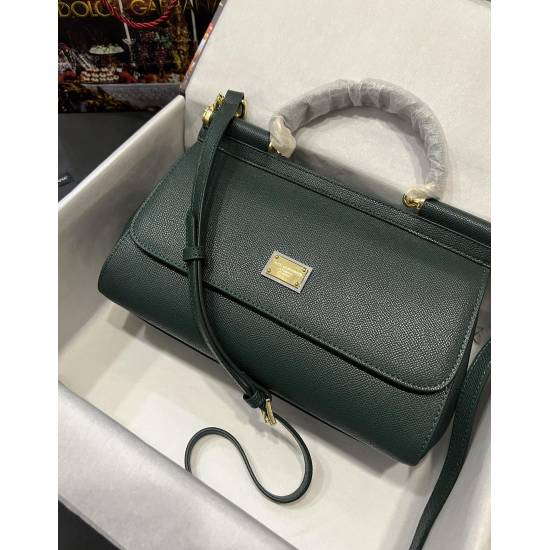 20240319 batch 470 top original Dolce Gabbana, a platinum bag in the fashion industry, always emits heat and light every time it is displayed ✨ The highlights always make people love them, regardless of their hands. The color is always outstanding, and th