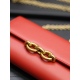 20231128 batch: 530 [red] # LE MAILLON plain grain cowhide chain bag # Absolutely right, it belongs to the Love at First Sight series! Italian South African cowhide, unique metal hardware buckle like two chains connected together. Regardless of the textur