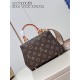 20231126 P890 [Exclusive Real Shot M46055 Presbyopia] This Cluny mini handbag features Monogram canvas, paired with Louis Vuitton's iconic Torn handle and leather keycase, aiming to win the favor of brand enthusiasts. The brand logo fabric shoulder strap 