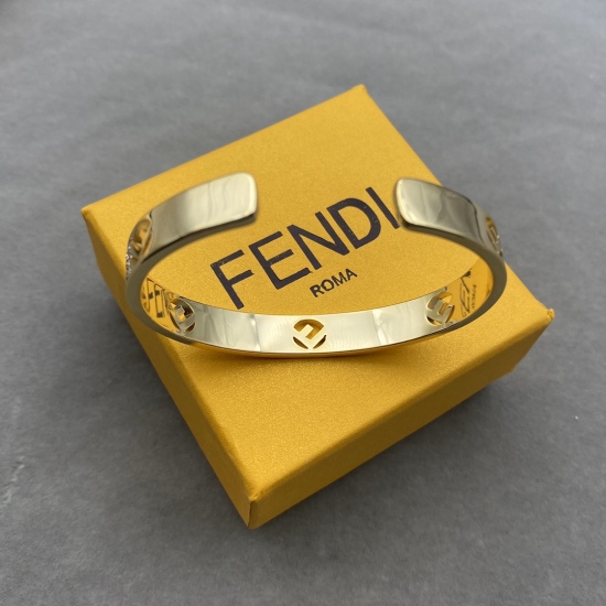 20240411 BAOPINZHIXIAOFENDI New Fendi Bracelet 26