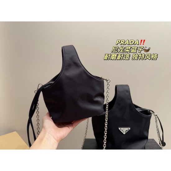 2023.11.06 Large P160 box ⚠️ Size 17.20 small P155 with box ⚠️ Size 15.15 Prada PRADA nylon vegetable basket with unique artistic atmosphere and high aesthetic value, essential for beauty