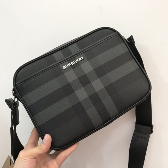 On March 9, 2024, P580 [Top of the line original from B family] Exquisite diagonal backpack adorned with Bur plaid and smooth leather trim. Decorate the brand logo design with adjustable mesh straps. Size: 25 x 5 x 18cm Style: 80685881 Shoulder strap Shor