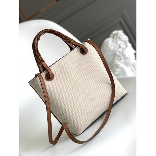 20240325 Original Order 930 Extra 1050 Lo * weAmazona Mini New Edition: The Tote tote bag can be paired with longer leather top handles or shorter hand woven handles. This small size is made of leather and features a large contrasting Anagram embossing on